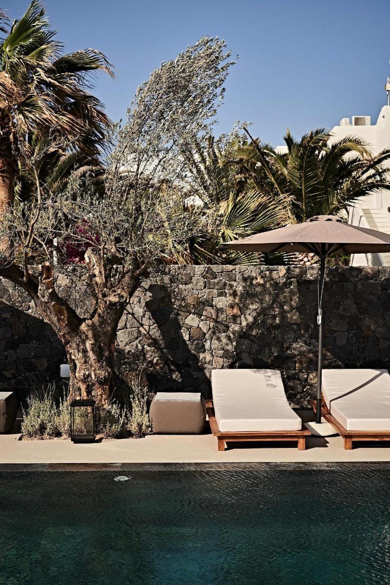 Istoria, A Member Of Design Hotels Perivolos  Exterior photo